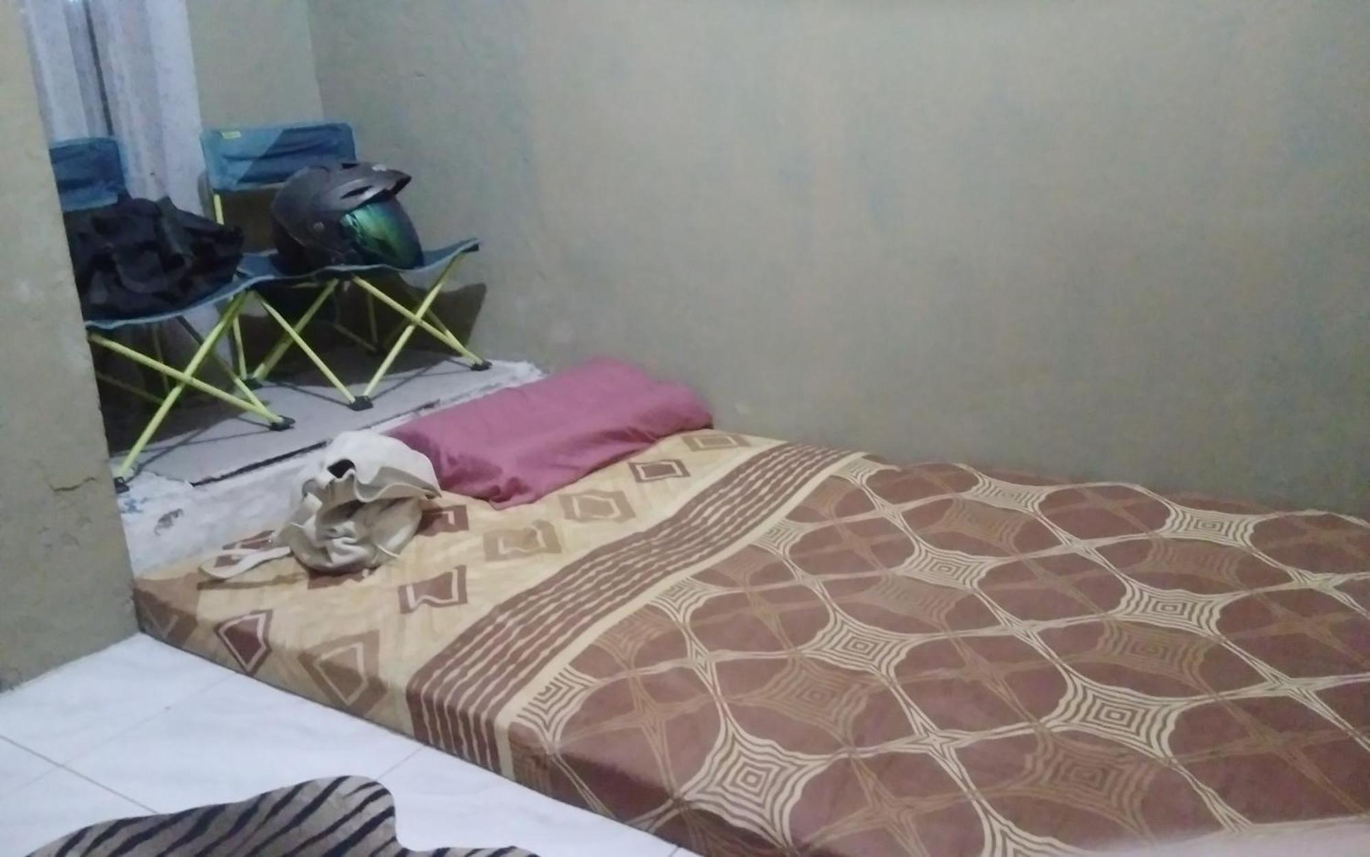 De Ikut Bojo Homestay Magelang Dış mekan fotoğraf